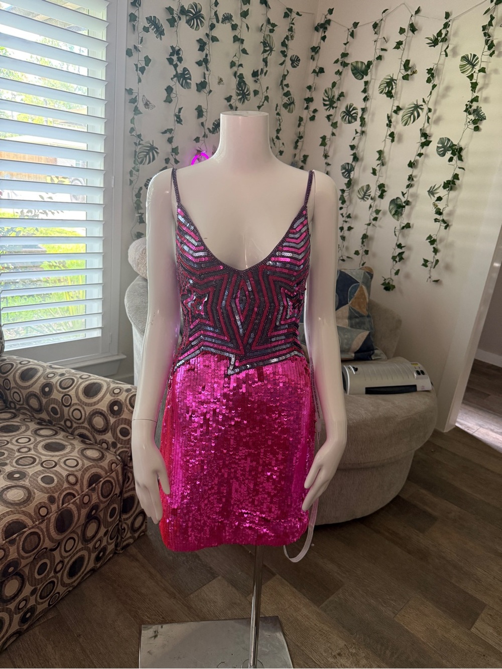 Hot Pink Sequin V-Neck Party Dress